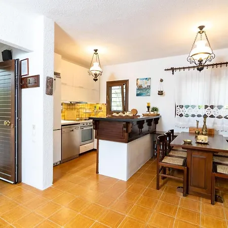 F & B Summer Collection - Kassandra - Sani - Montagna Apartment Sani (Chalkidiki)